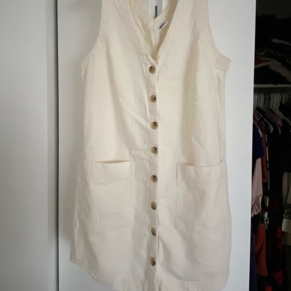 Old Navy Cream Sleeveless Mini Dress